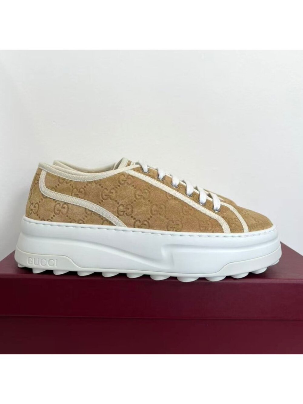 Gucci Women’s Tennis 1977 Trek GG Suede Platform Sneakers Buttersco EU40 796294 - Picture 5 of 14